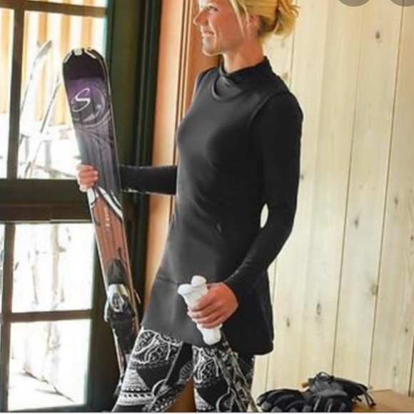 Athleta Tops - Athleta hot when you’re not tunic dress